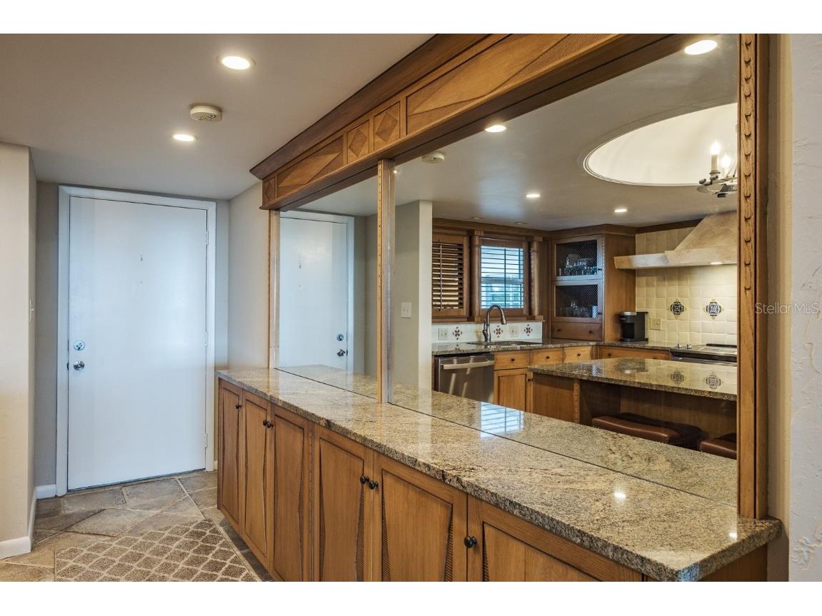 5575 Gulf Boulevard #238 Saint Pete Beach FL 33706 TB8437274 image9