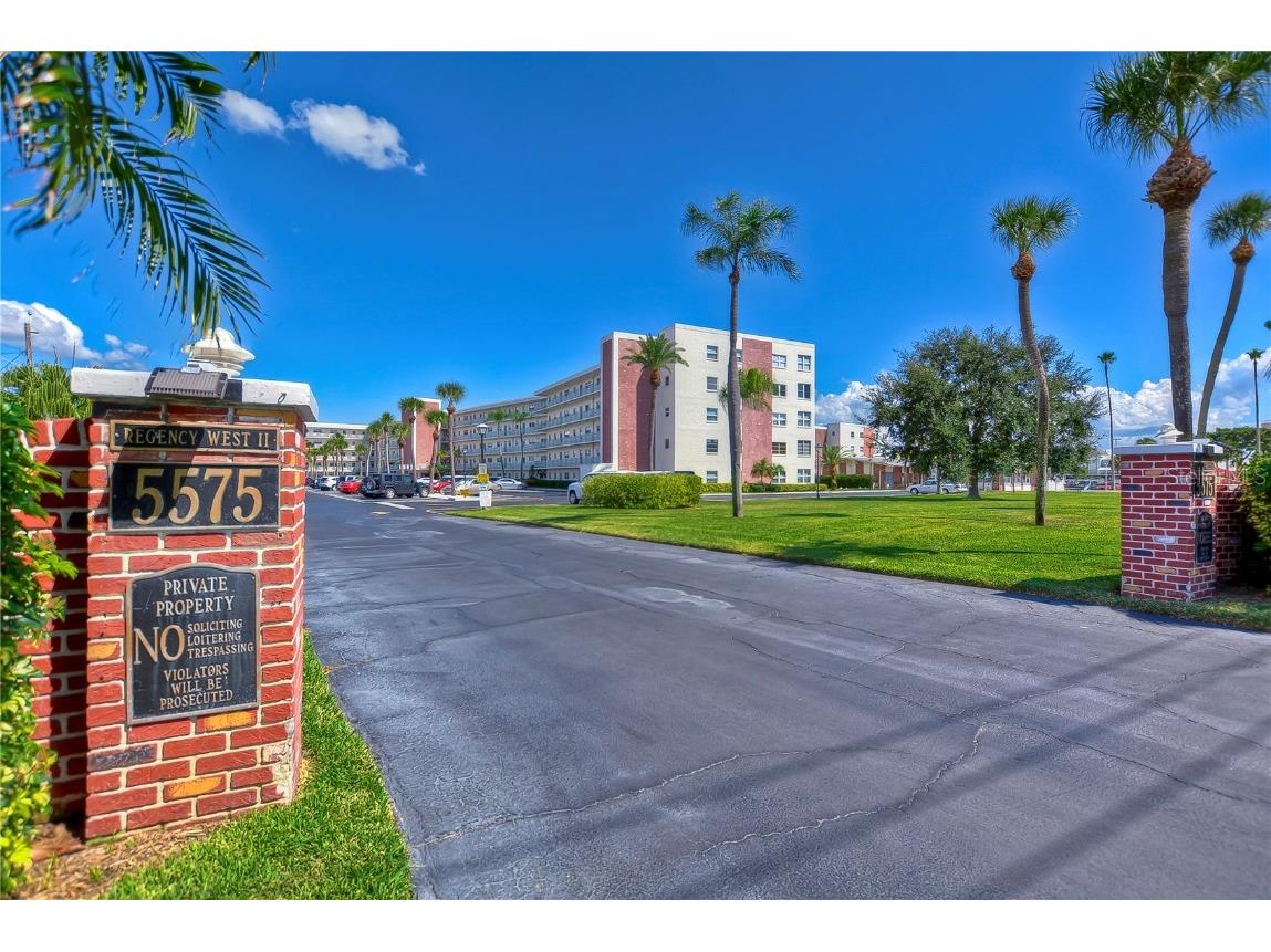 5575 Gulf Boulevard #323 Saint Pete Beach FL 33706 TB8454726 image2
