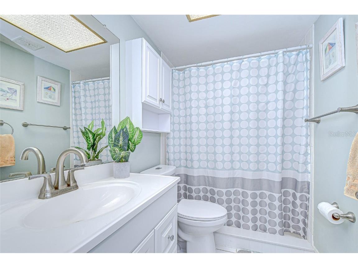 5575 Gulf Boulevard #323 Saint Pete Beach FL 33706 TB8454726 image23