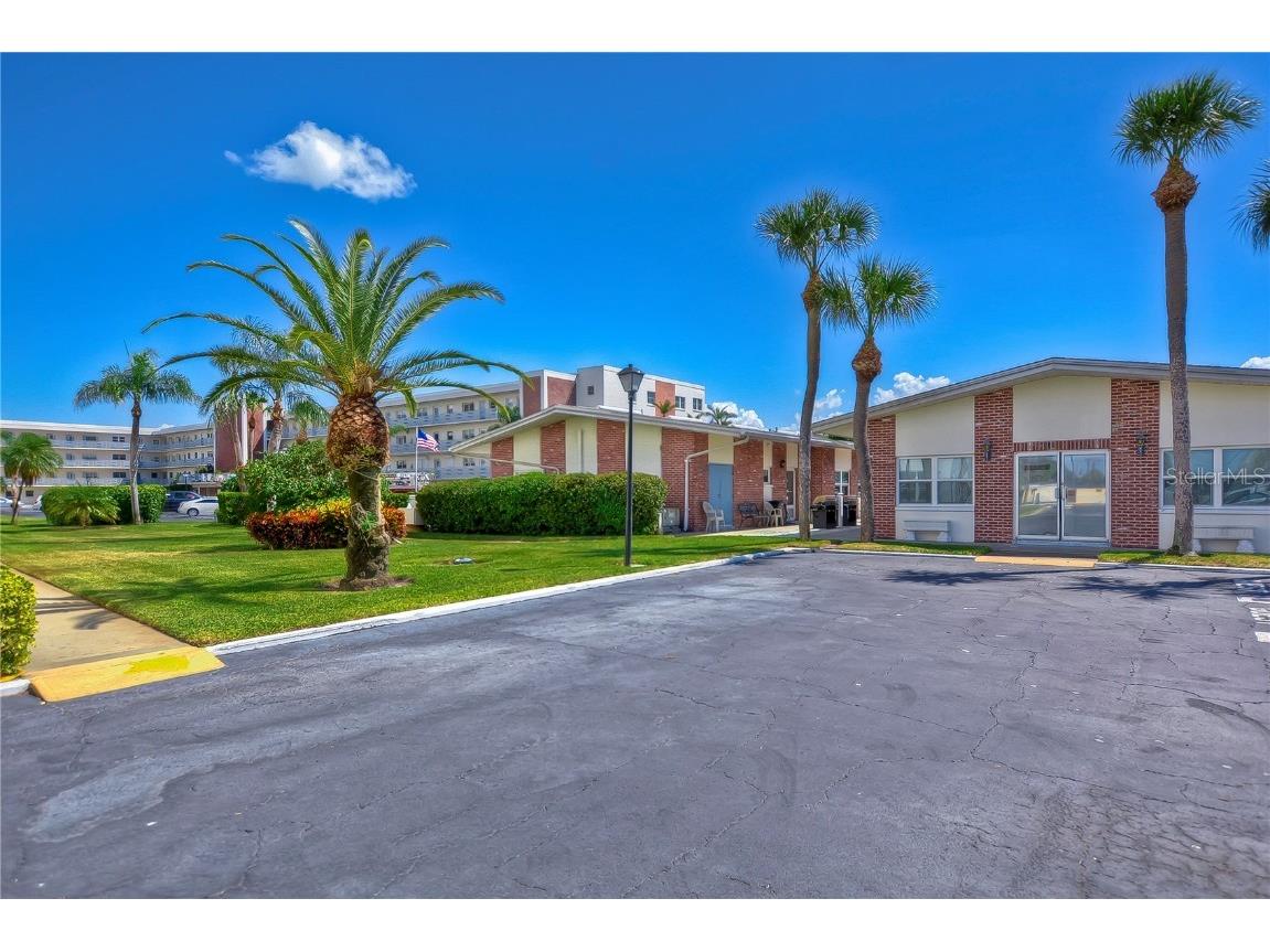 5575 Gulf Boulevard #323 Saint Pete Beach FL 33706 TB8454726 image29