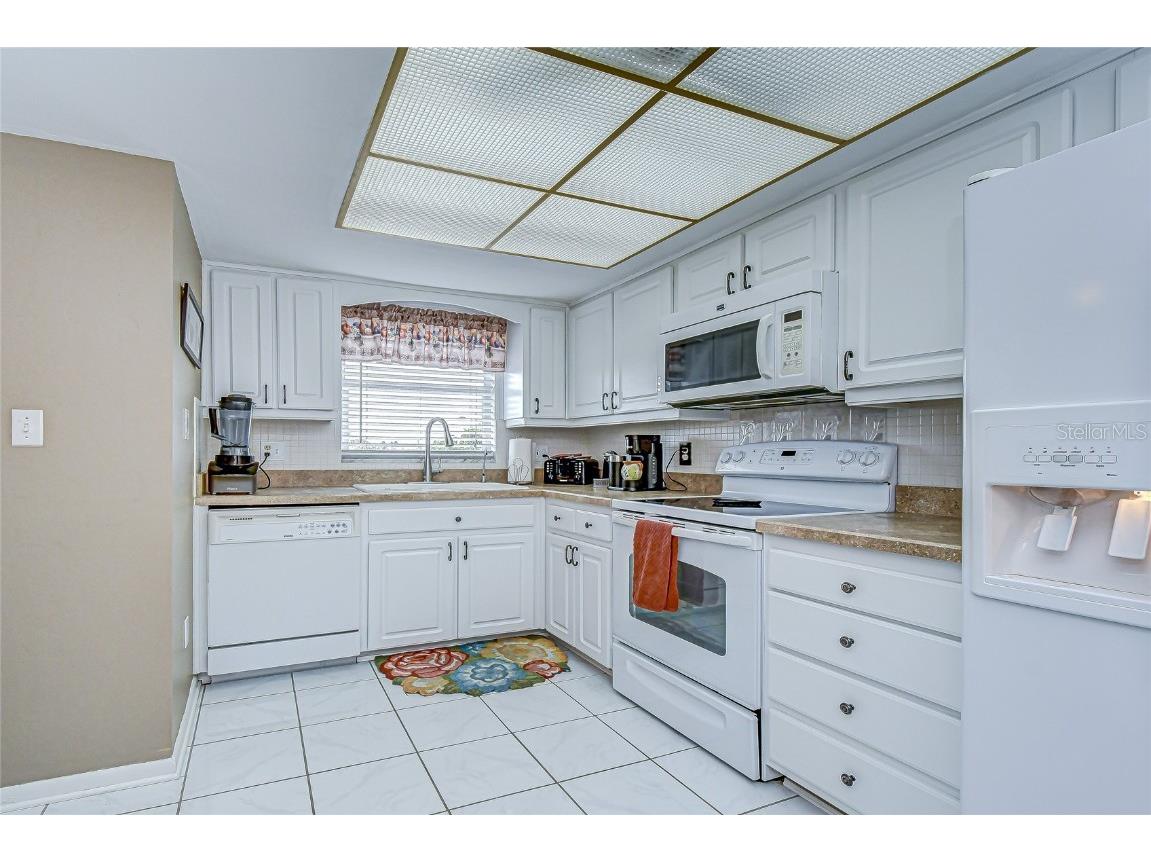 5575 Gulf Boulevard #323 Saint Pete Beach FL 33706 TB8454726 image7