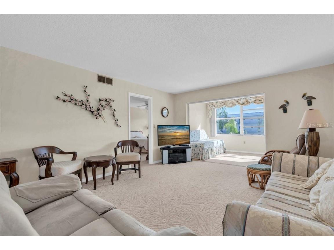 5575 Gulf Boulevard #332 Saint Pete Beach FL 33706 TB8455186 image10