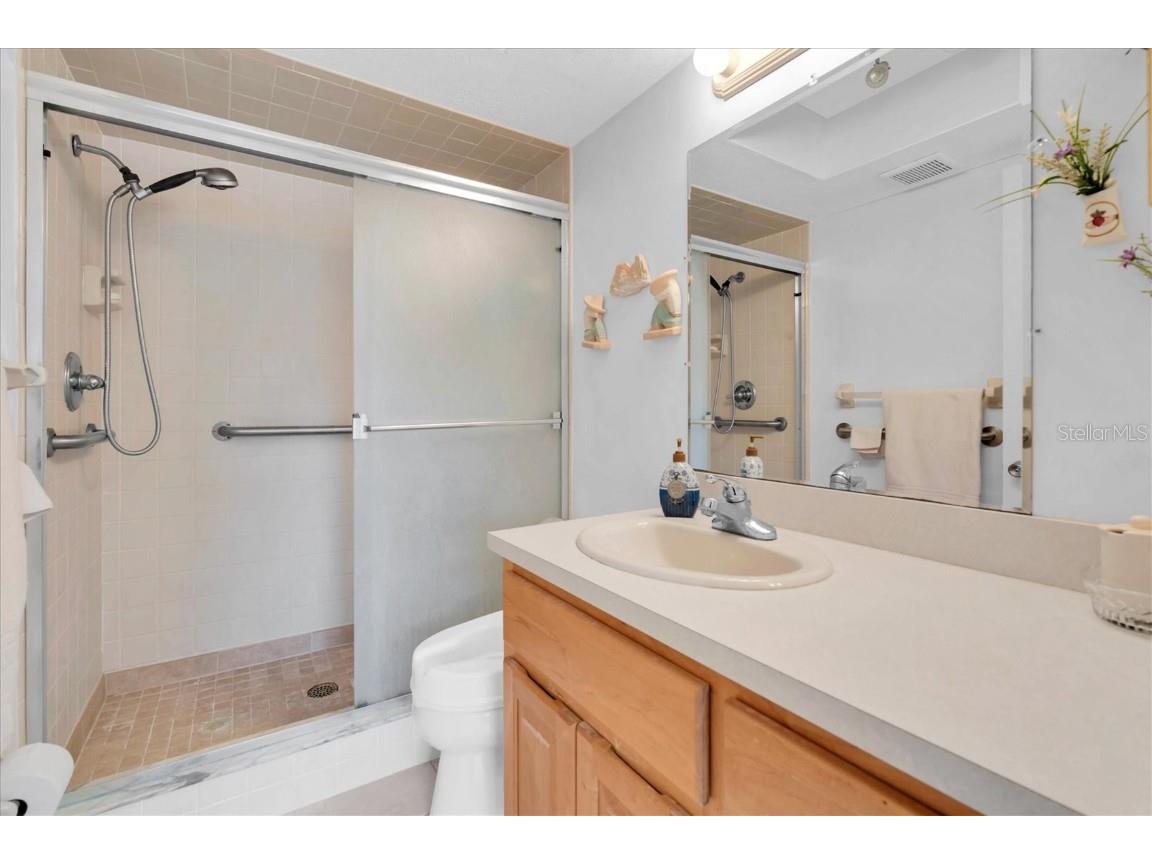 5575 Gulf Boulevard #332 Saint Pete Beach FL 33706 TB8455186 image22