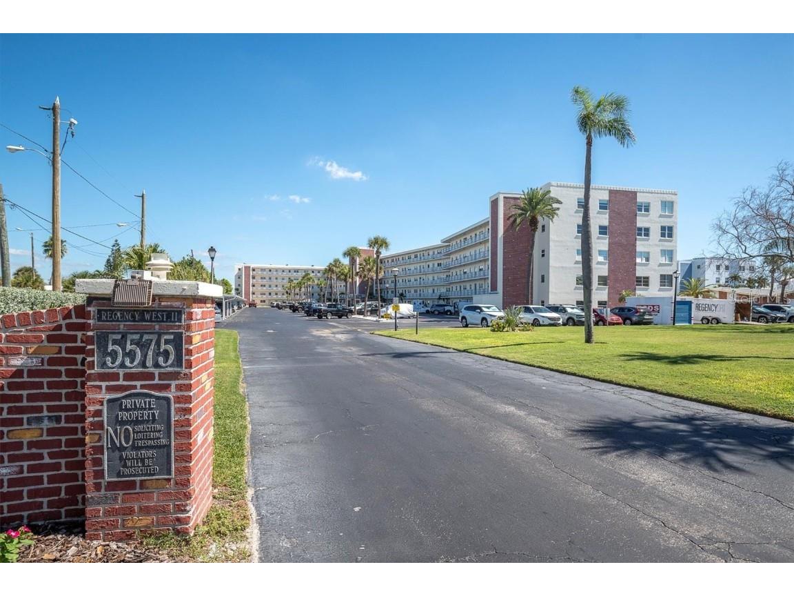 5575 Gulf Boulevard #337 Saint Pete Beach FL 33706 - BOCA CIEGA BAY TB8439414 image26