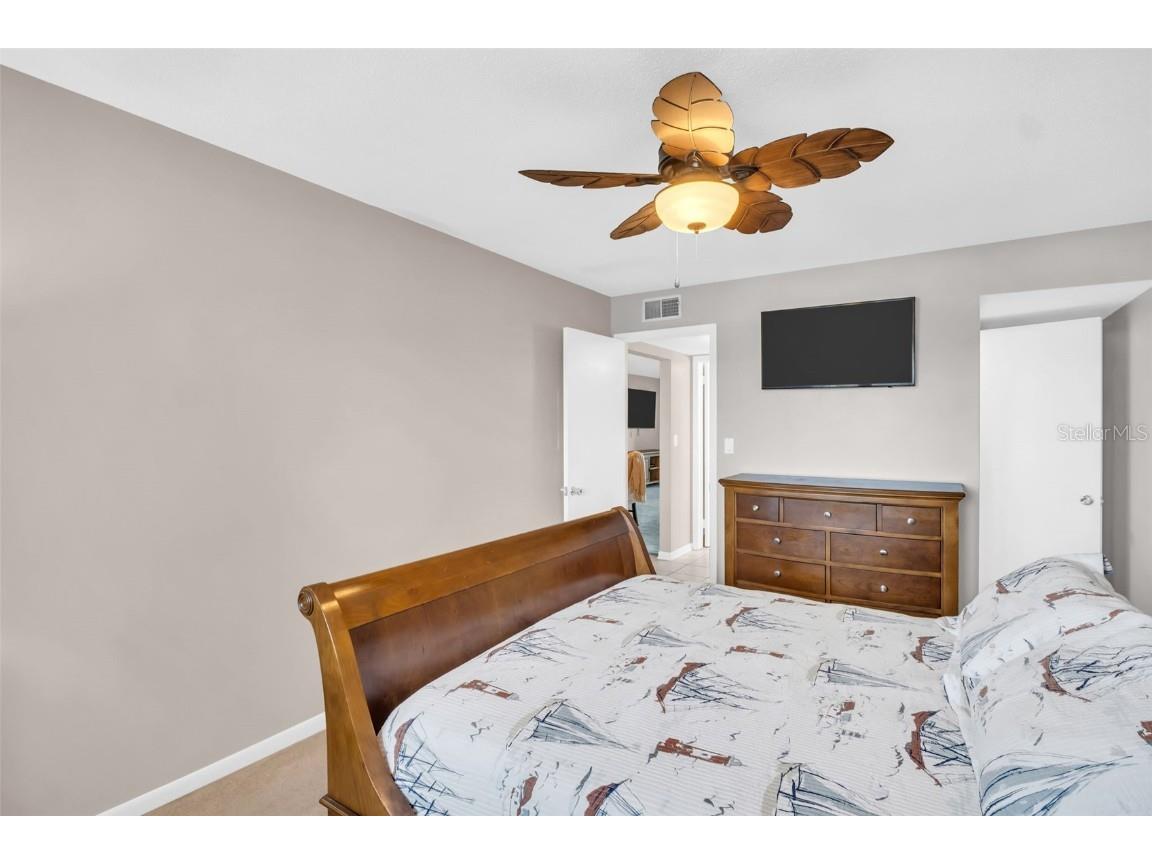 5575 Gulf Boulevard #421 Saint Pete Beach FL 33706 TB8447237 image19