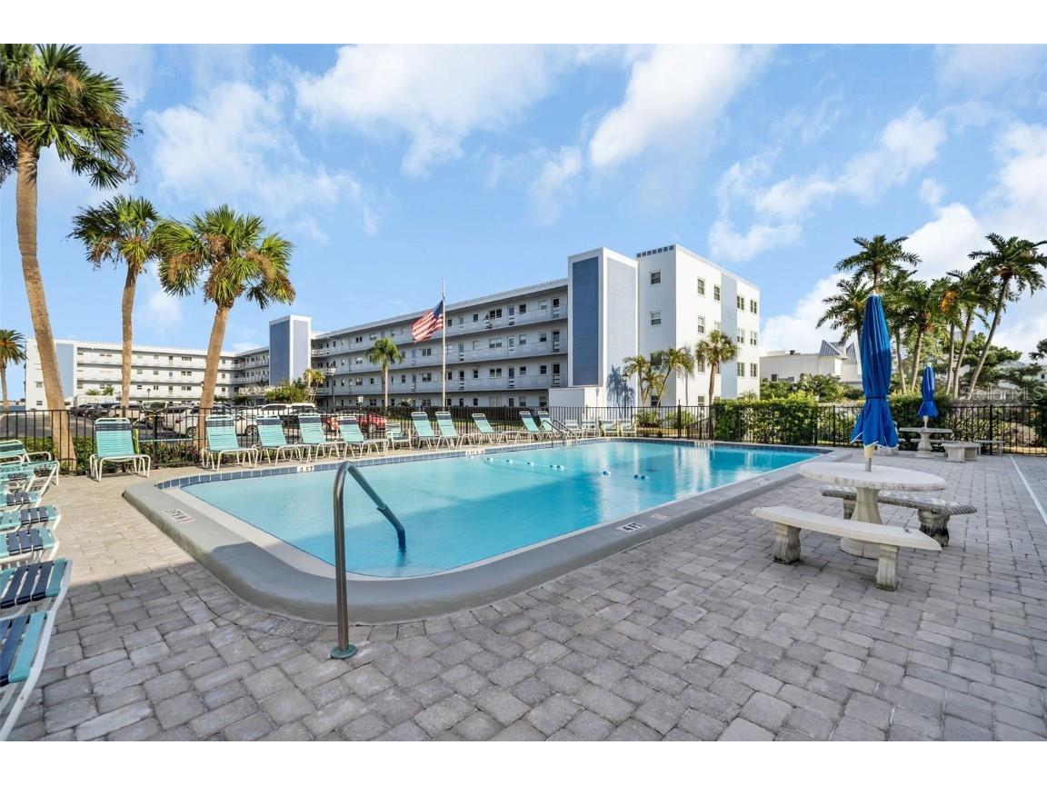 5575 Gulf Boulevard #421 Saint Pete Beach FL 33706 TB8447237 image28