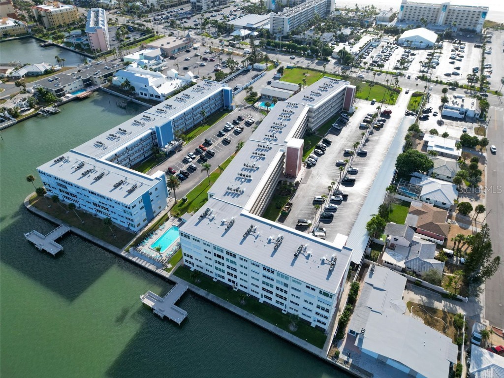 5575 Gulf Boulevard #421 Saint Pete Beach FL 33706 TB8447237 image34