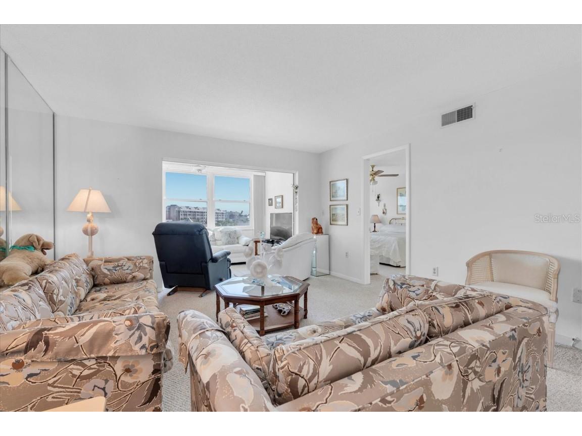 5575 Gulf Boulevard #424 Saint Pete Beach FL 33706 TB8448535 image8