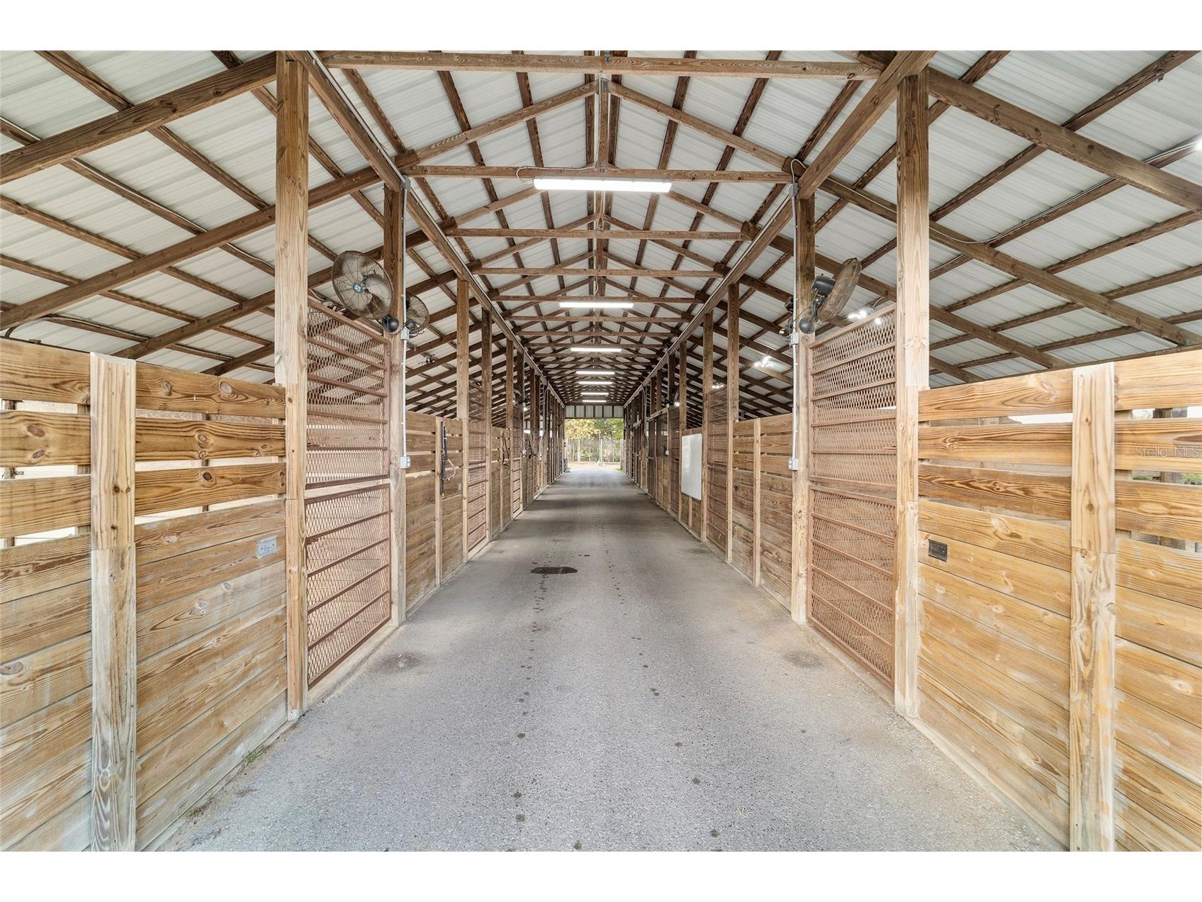 5575 NW 100th Street Ocala FL 34482 OM716397 image86