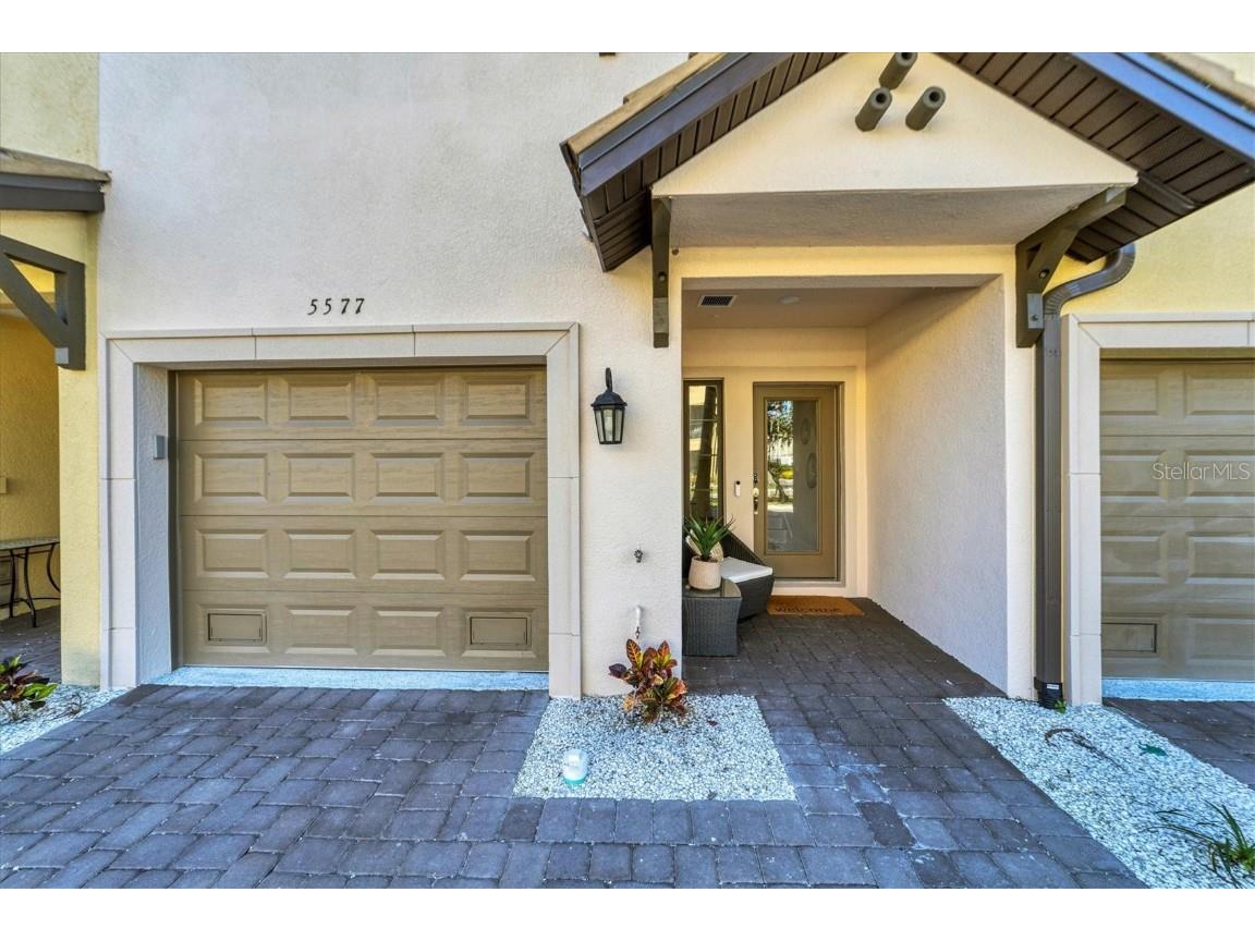 5577 Cannes Circle #5577 Sarasota FL 34231 N6131520 image1