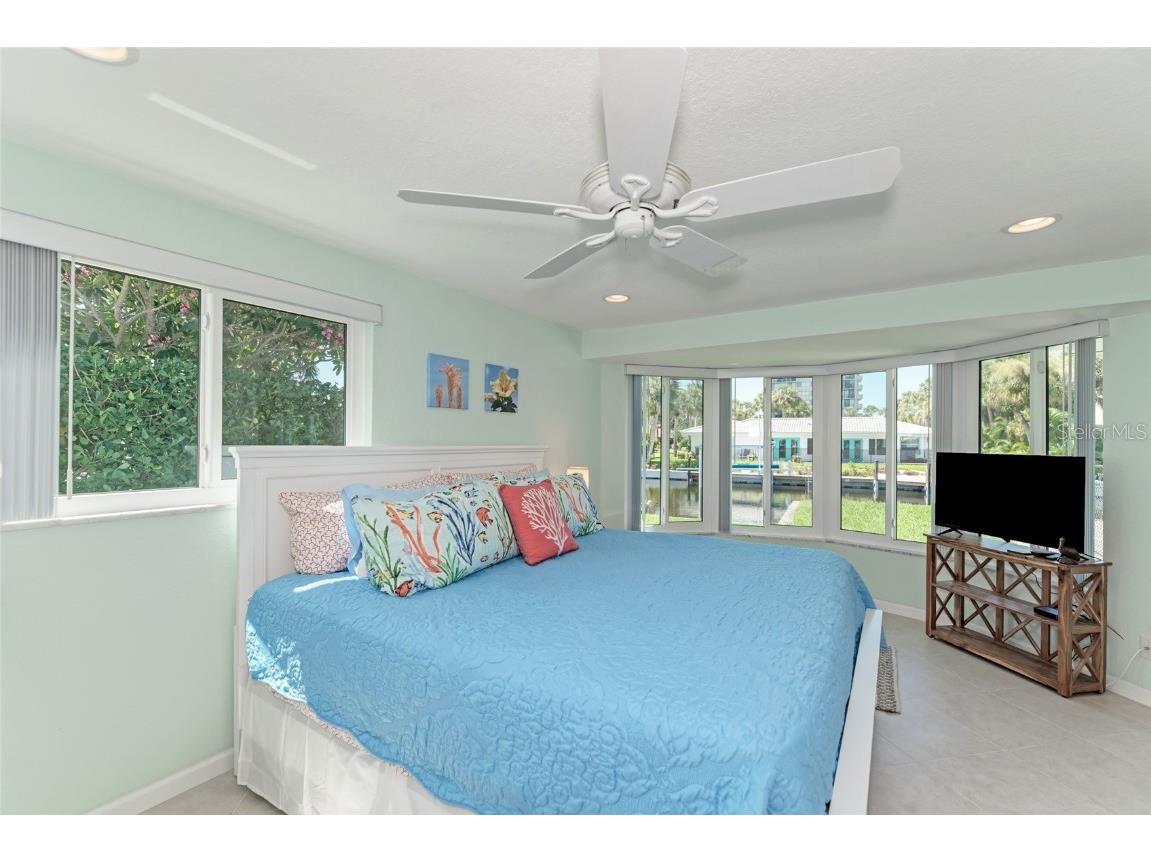 5577 Contento Drive Sarasota FL 34242 - GRAND CANAL A4607468 image26