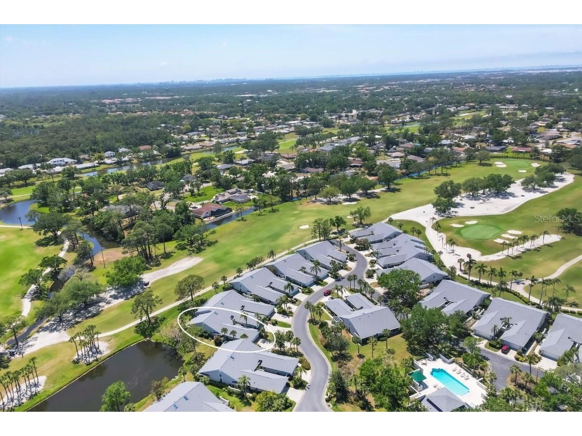 5578 Country Club Way Sarasota FL 34243 A4647470 image1