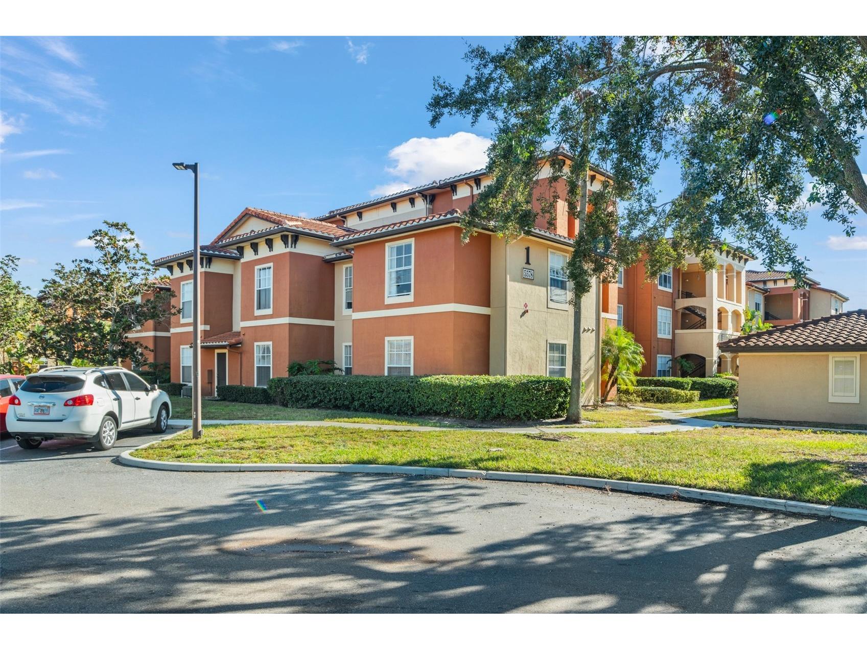 5578 Metrowest Boulevard #101 Orlando FL 32811 O6373946 image2