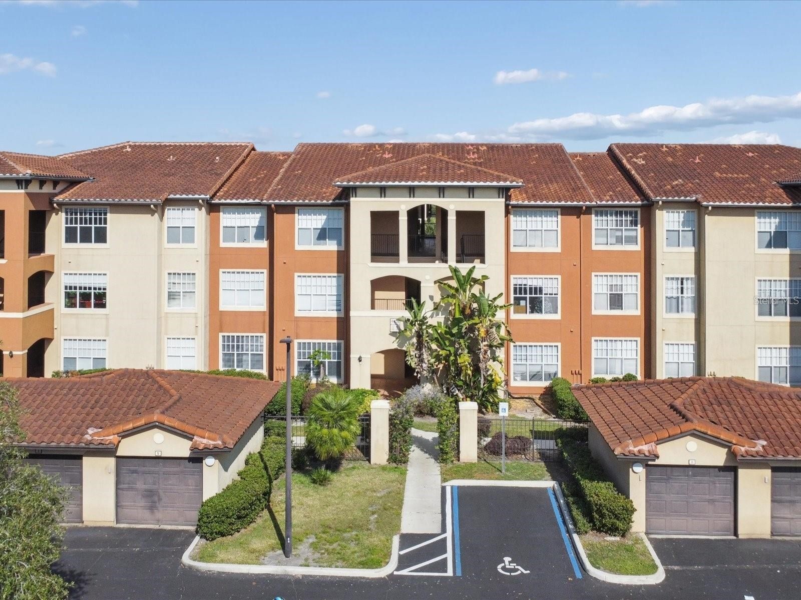 5578 Metrowest Boulevard #203 Orlando FL 32811 O6392729 image1