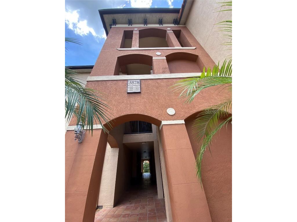 5578 Metrowest Boulevard #311 Orlando FL 32811 O6208222 image1