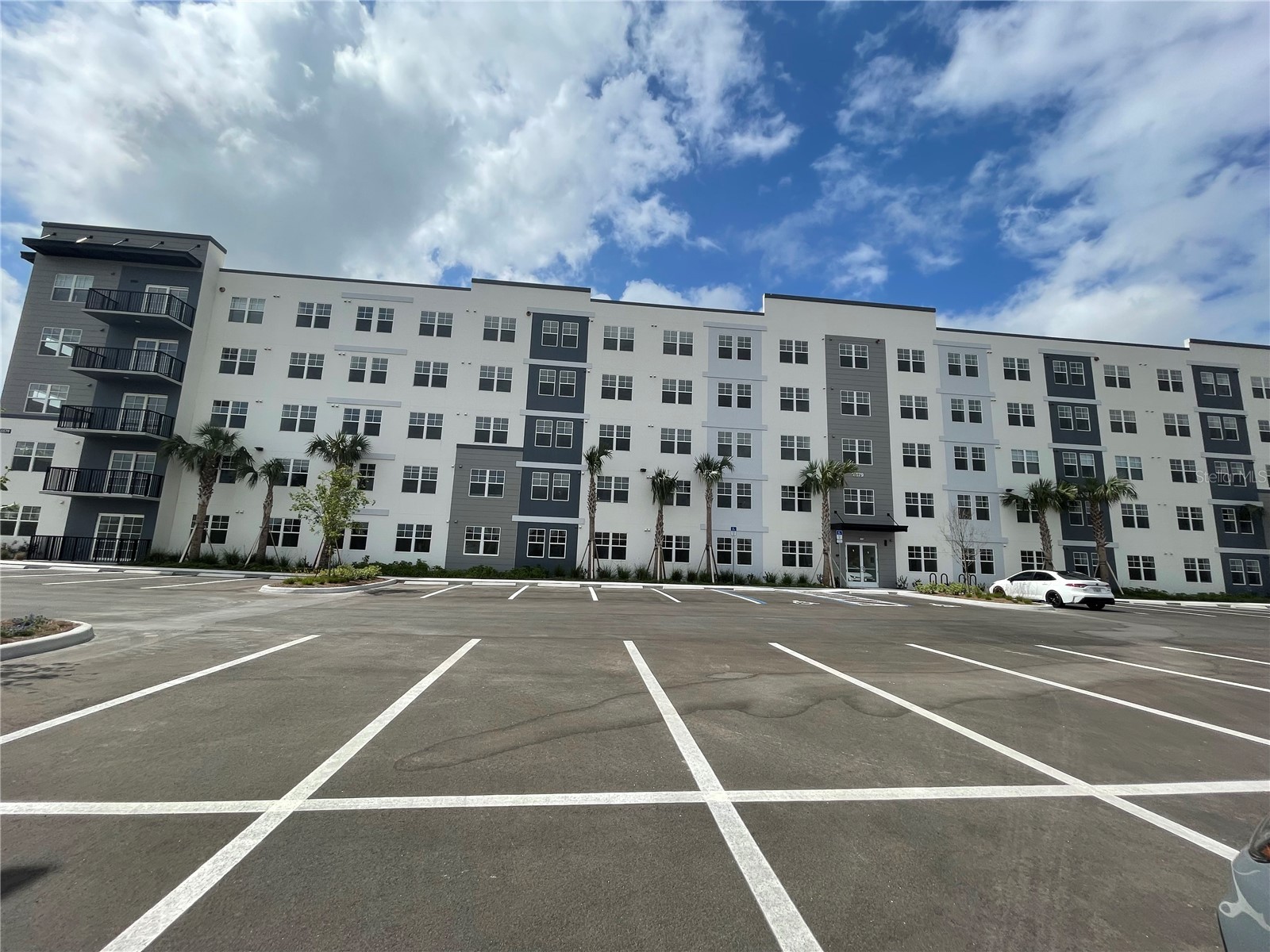 5579 Millenia Park #403 Orlando FL 32839 O6400912 image3