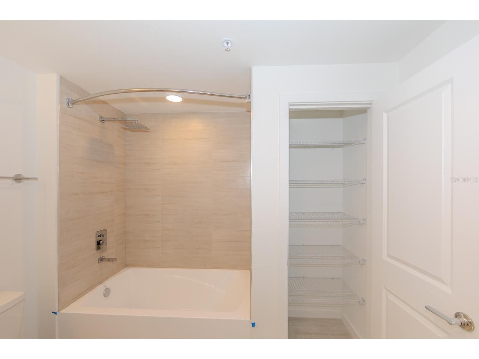 5579 Millenia Park Blvd #209 Orlando FL 32839 O6409137 image14