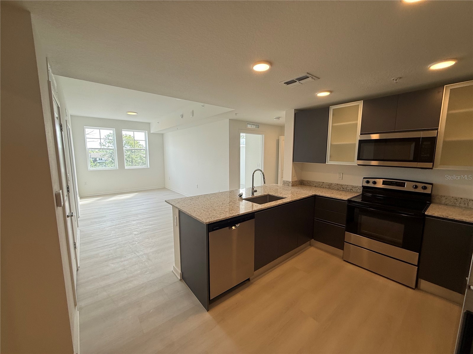 5579 Millenia Park Blvd #424 Orlando FL 32839 O6399272 image2