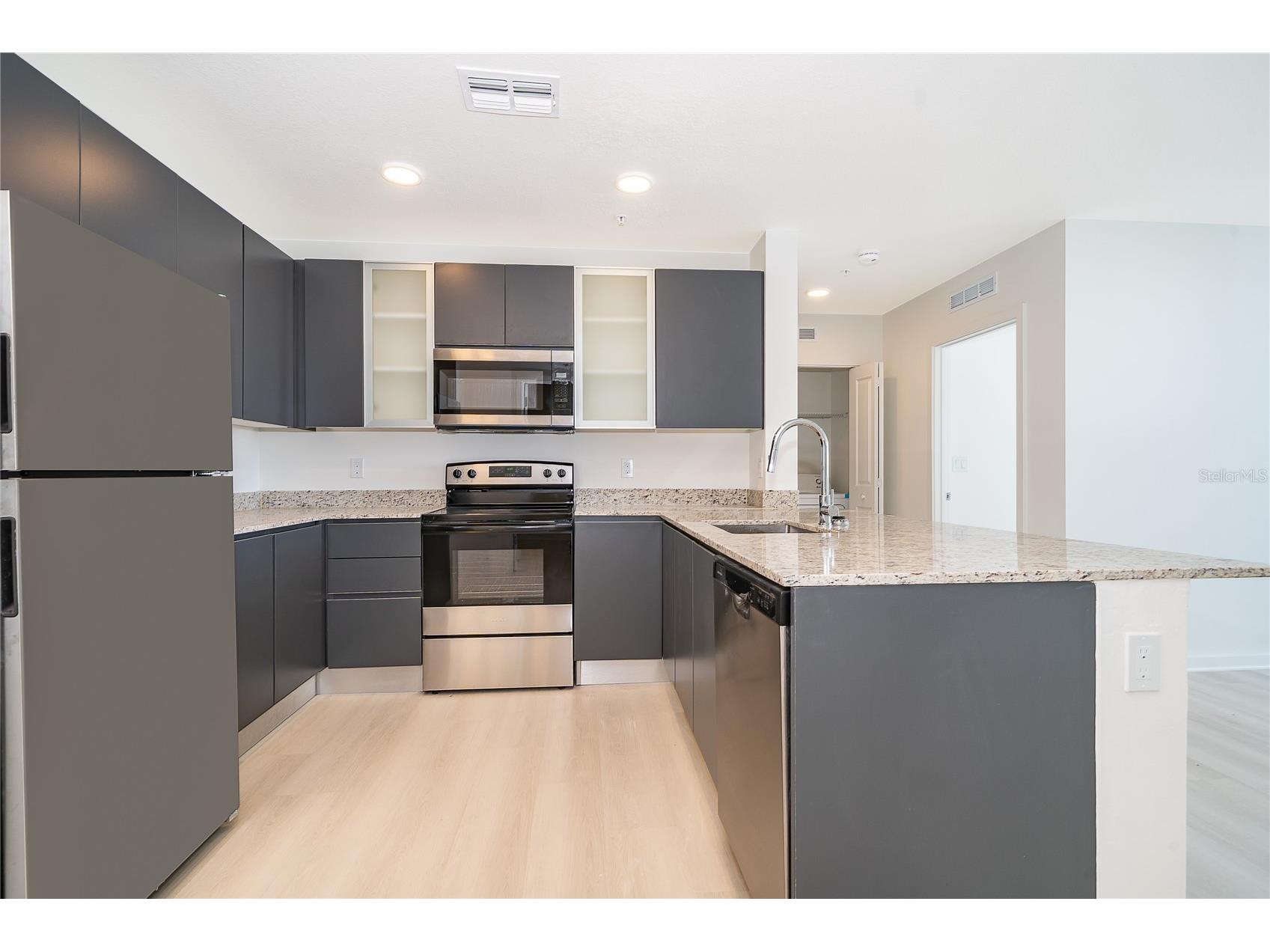5579 Millenia Park Blvd #521 Orlando FL 32839 S5148560 image4