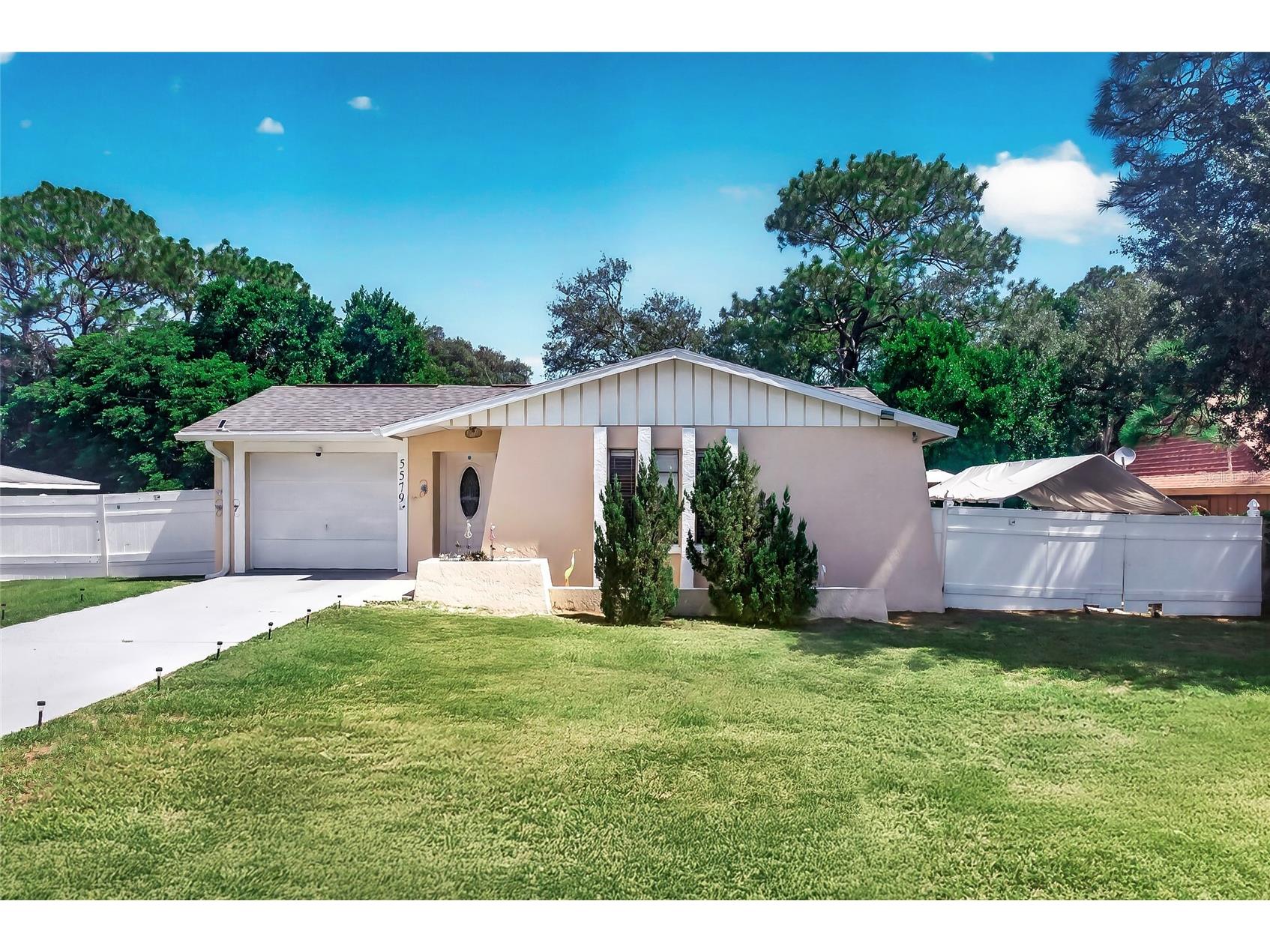 5579 W Pine Circle Crystal River FL 34429 OM729166 image1
