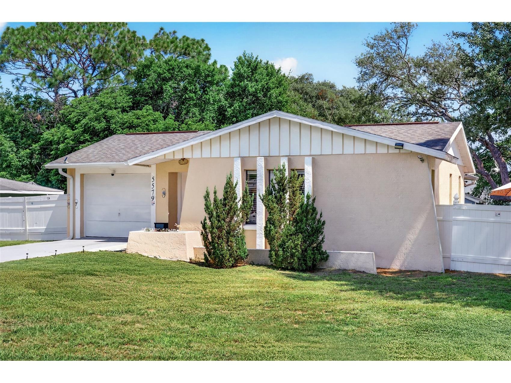 5579 W Pine Circle Crystal River FL 34429 OM729166 image3