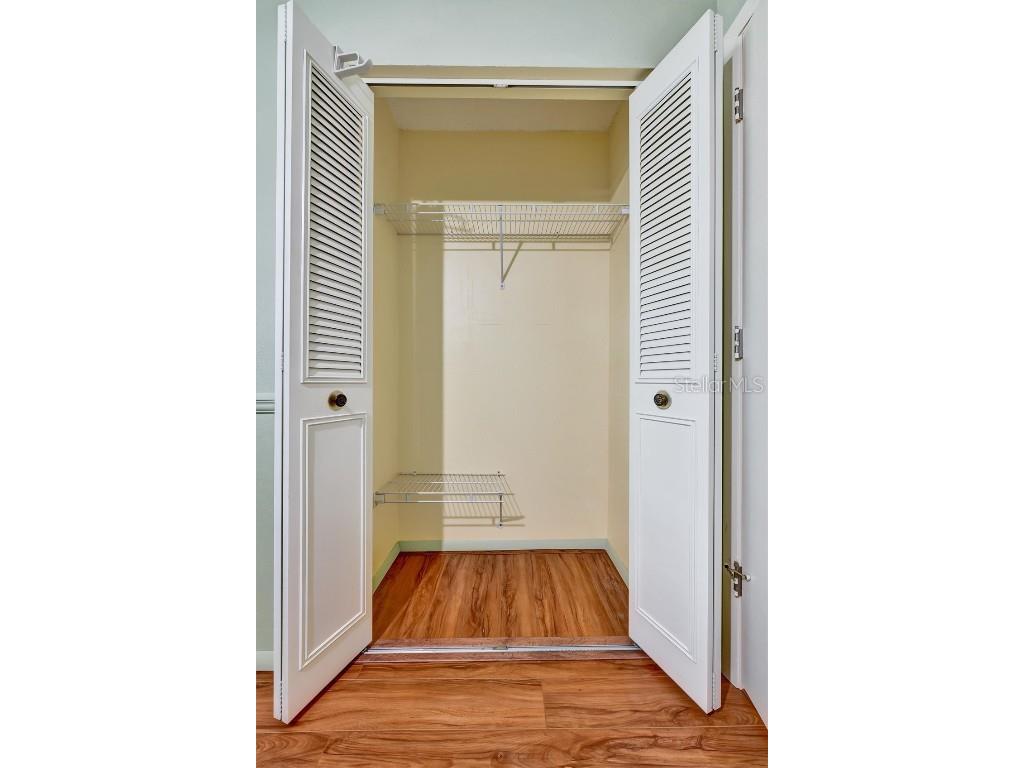 558 Capistrano Court Largo FL 33771 TB8443591 image24