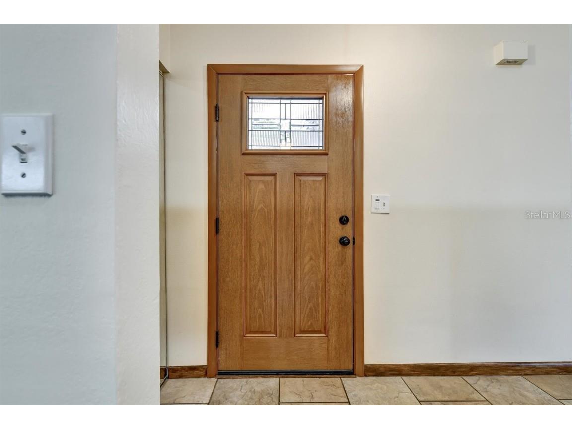 558 Capistrano Court Largo FL 33771 TB8443591 image3