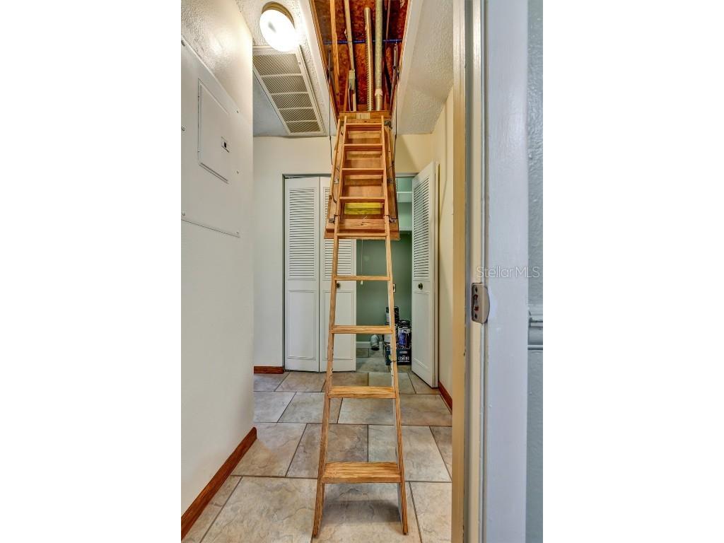 558 Capistrano Court Largo FL 33771 TB8443591 image34