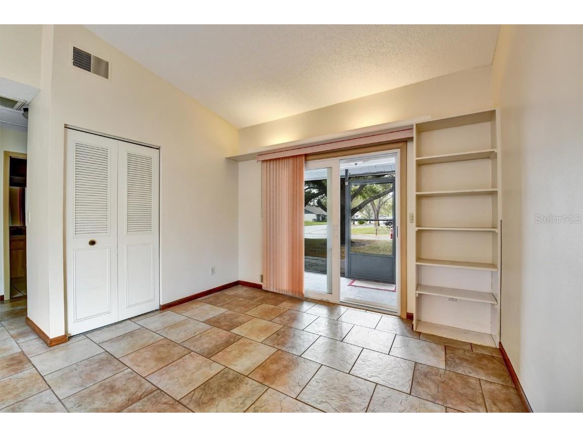 558 Capistrano Court Largo FL 33771 TB8443591 image7