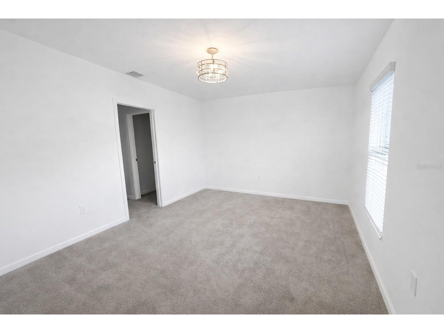 558 Jett Lane Davenport FL 33837 S5144007 image4