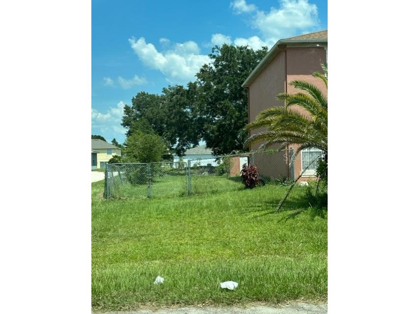 558 Maricopa Drive Kissimmee FL 34758 P4935574 image2