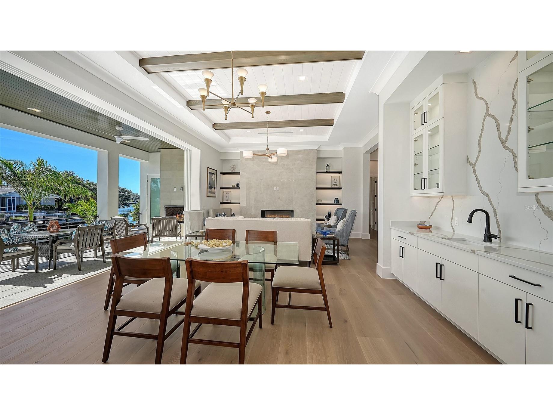558 Venice Lane Sarasota FL 34242 A4689132 image13