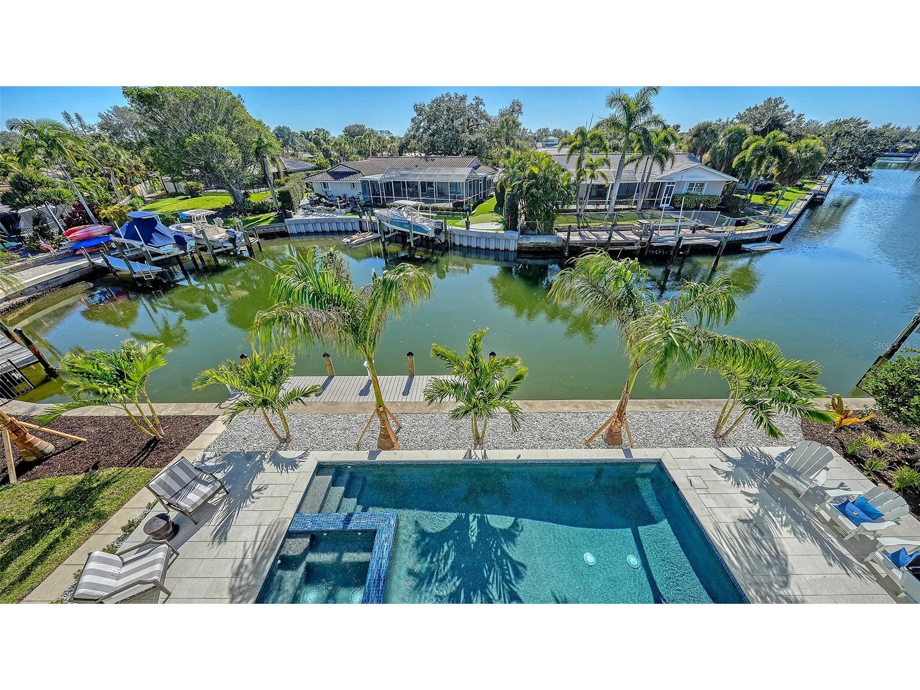 558 Venice Lane Sarasota FL 34242 A4689132 image48