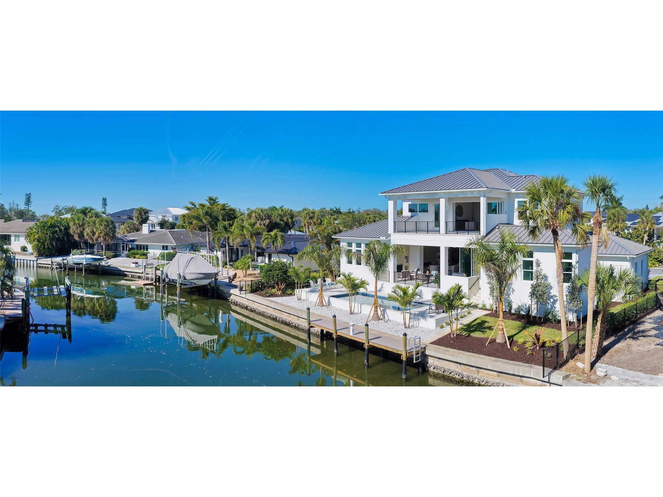558 Venice Lane Sarasota FL 34242 A4689132 image82