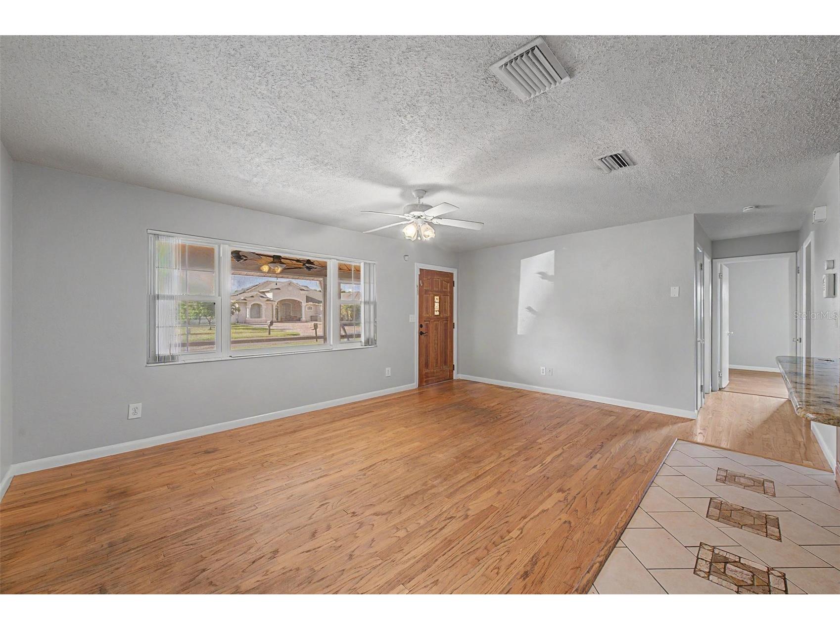5580 58th Avenue N Saint Petersburg FL 33709 TB8521966 image8