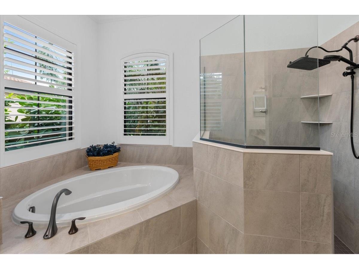5580 Mulligan Way Lakewood Ranch FL 34211 A4694307 image55