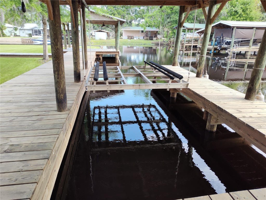 55808 Holiday Circle Astor FL 32102 V4929296 image1