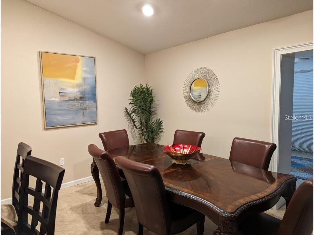 5581 Golf Pointe Drive Sarasota FL 34243 A4678276 image11