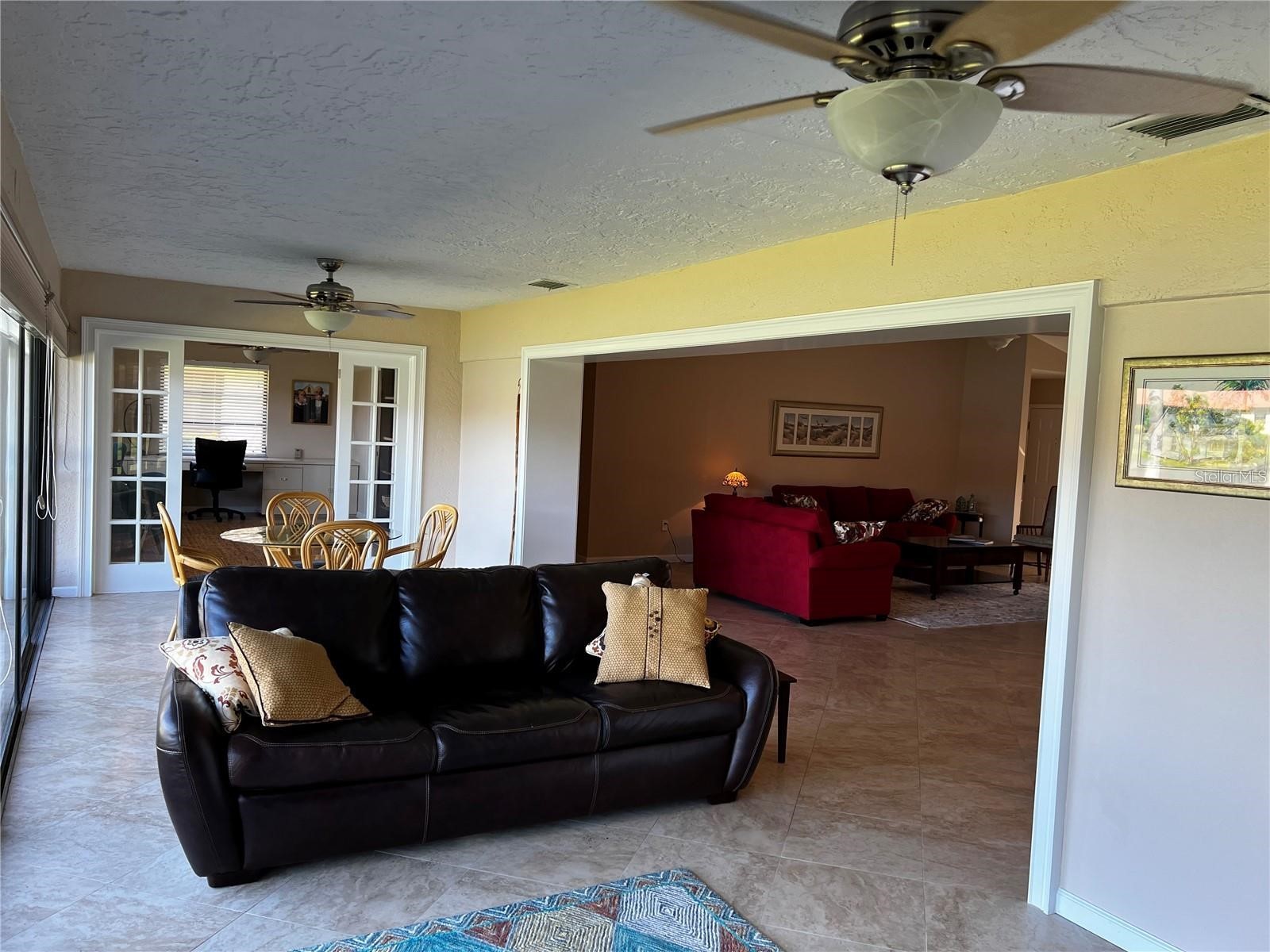 5581 Golf Pointe Drive Sarasota FL 34243 A4678276 image13