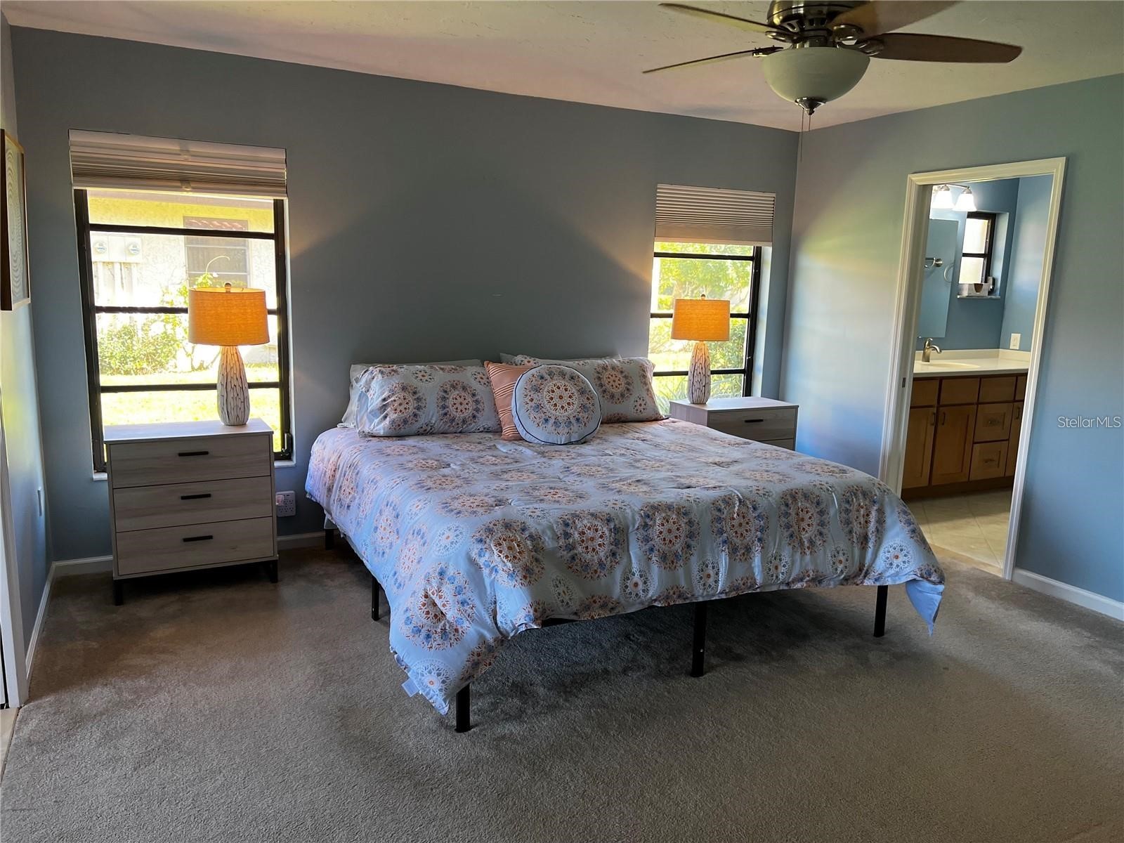 5581 Golf Pointe Drive Sarasota FL 34243 A4678276 image21