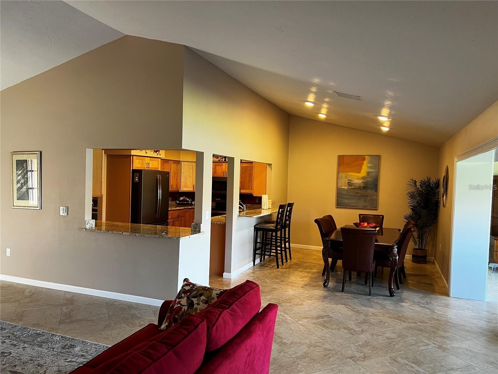5581 Golf Pointe Drive Sarasota FL 34243 A4678276 image6