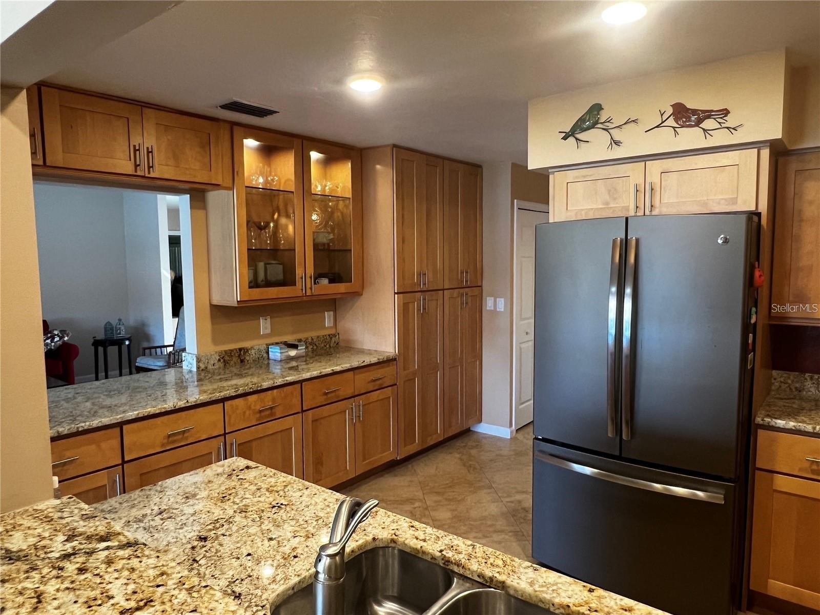 5581 Golf Pointe Drive Sarasota FL 34243 A4678276 image8