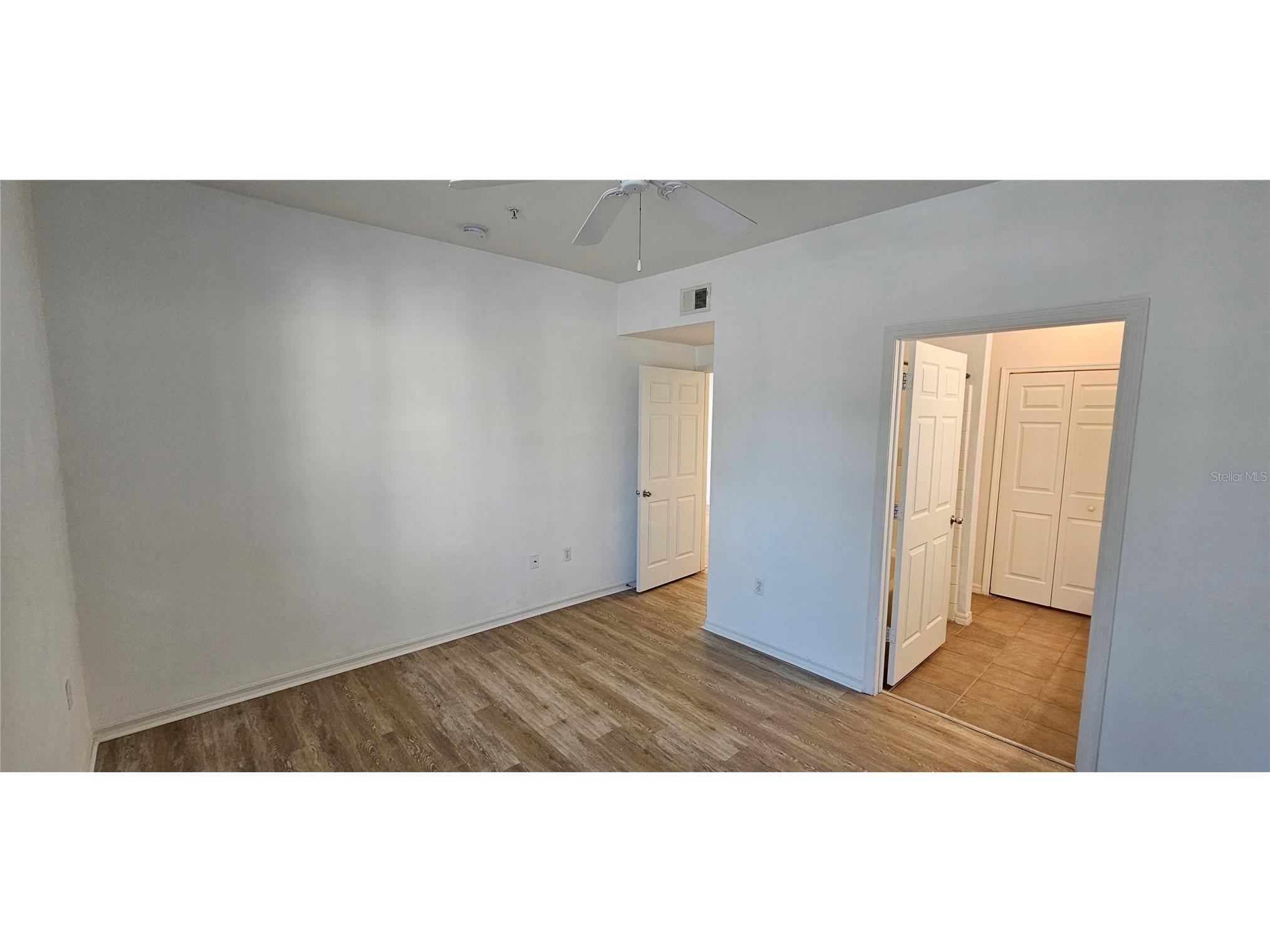5581 Rosehill Road #104 Sarasota FL 34233 R4910980 image11