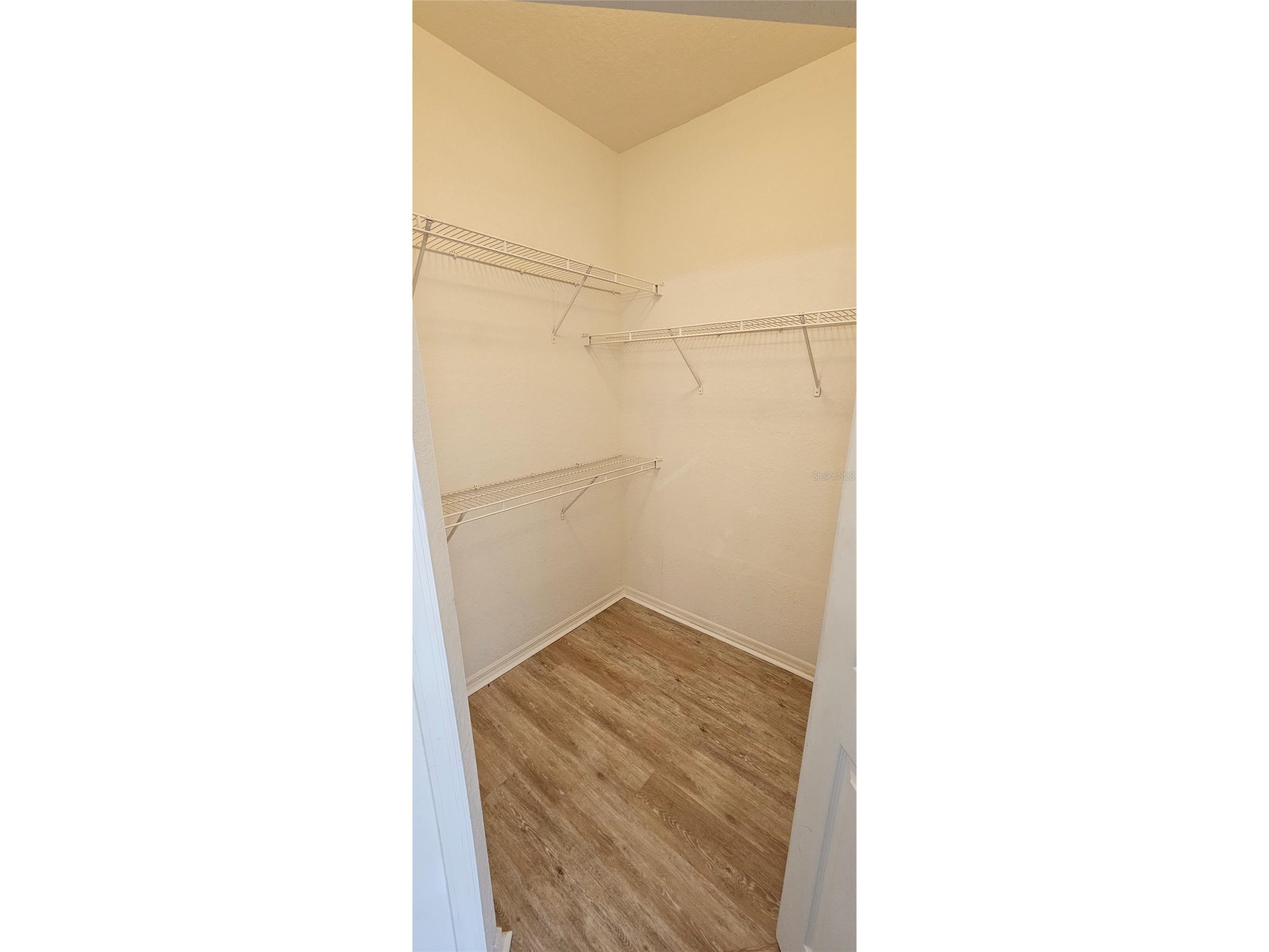 5581 Rosehill Road #104 Sarasota FL 34233 R4910980 image9