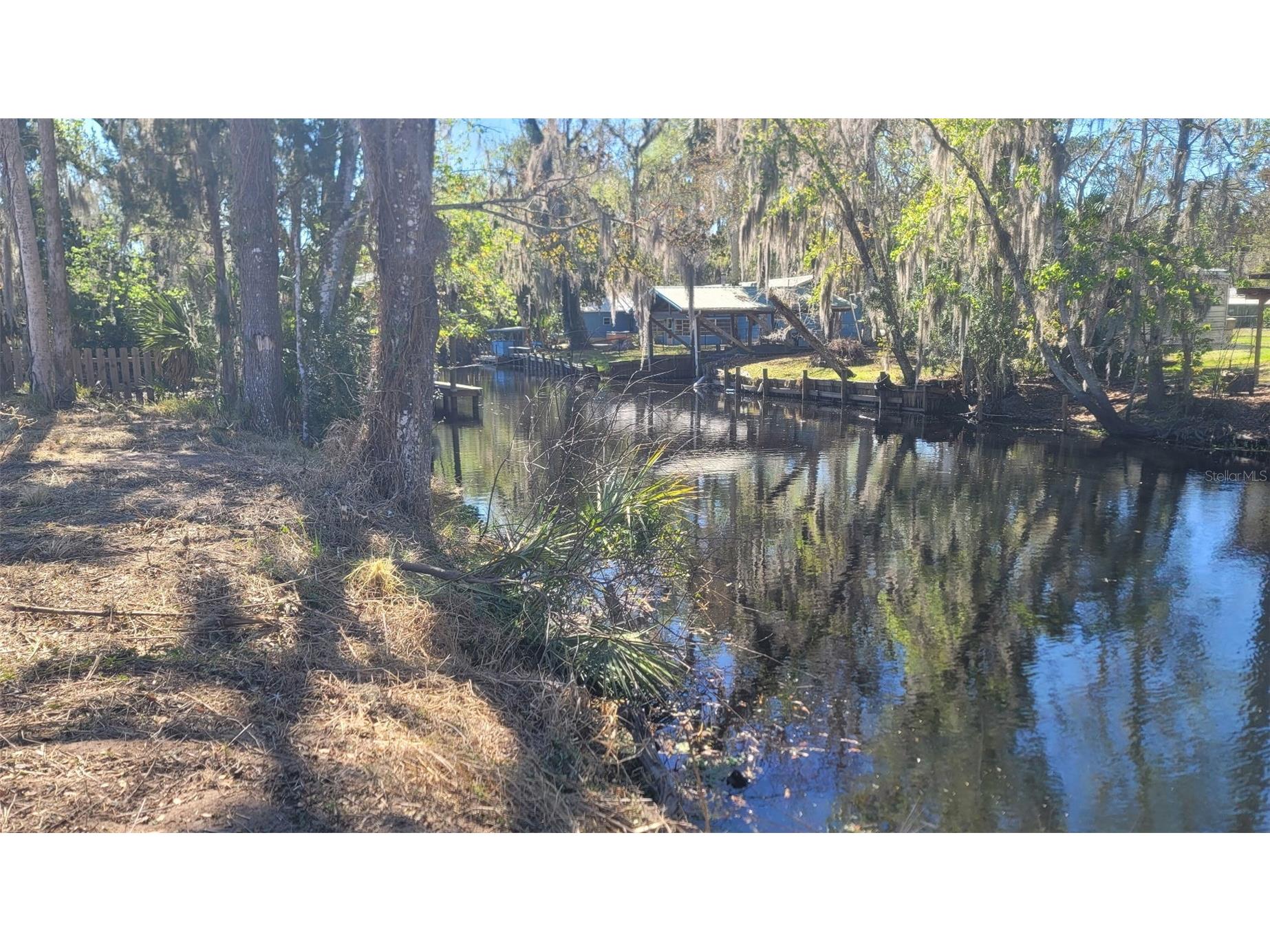 55813 Sam Street Astor FL 32102 - ST. JOHNS RIVER FC317033 image5