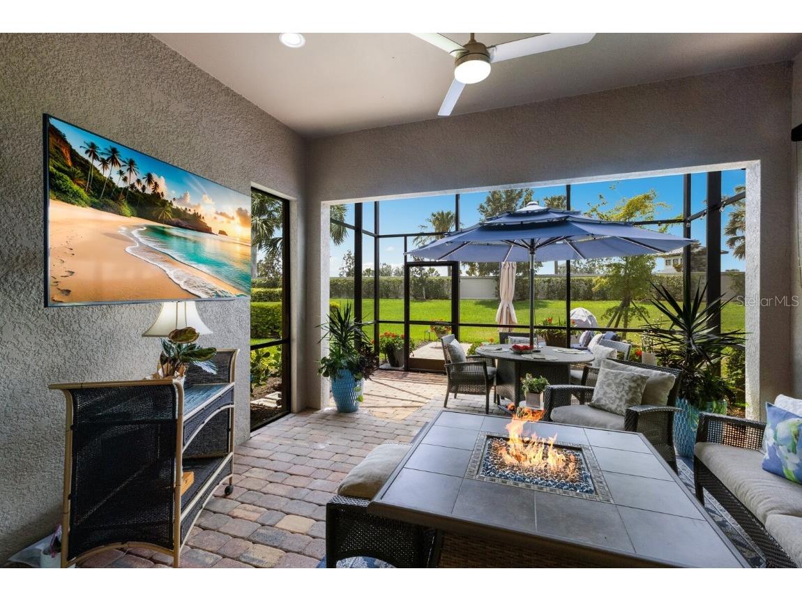 5583 Rain Lily Court Sarasota FL 34238 A4668670 image32