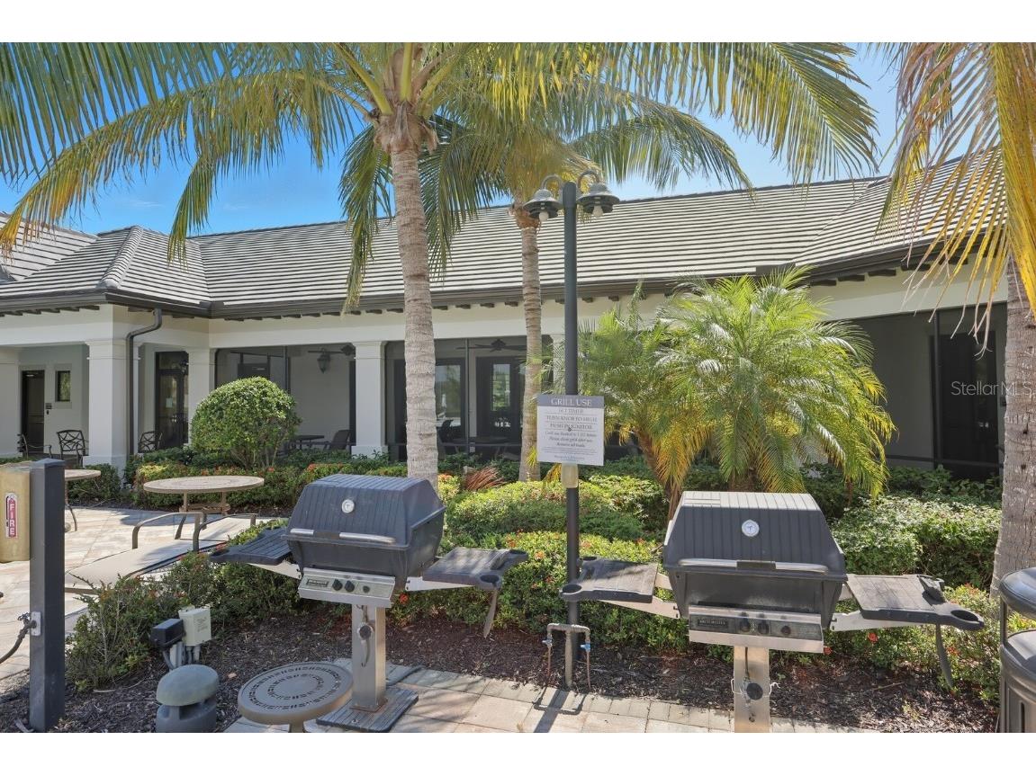 5583 Rain Lily Court Sarasota FL 34238 A4668670 image49