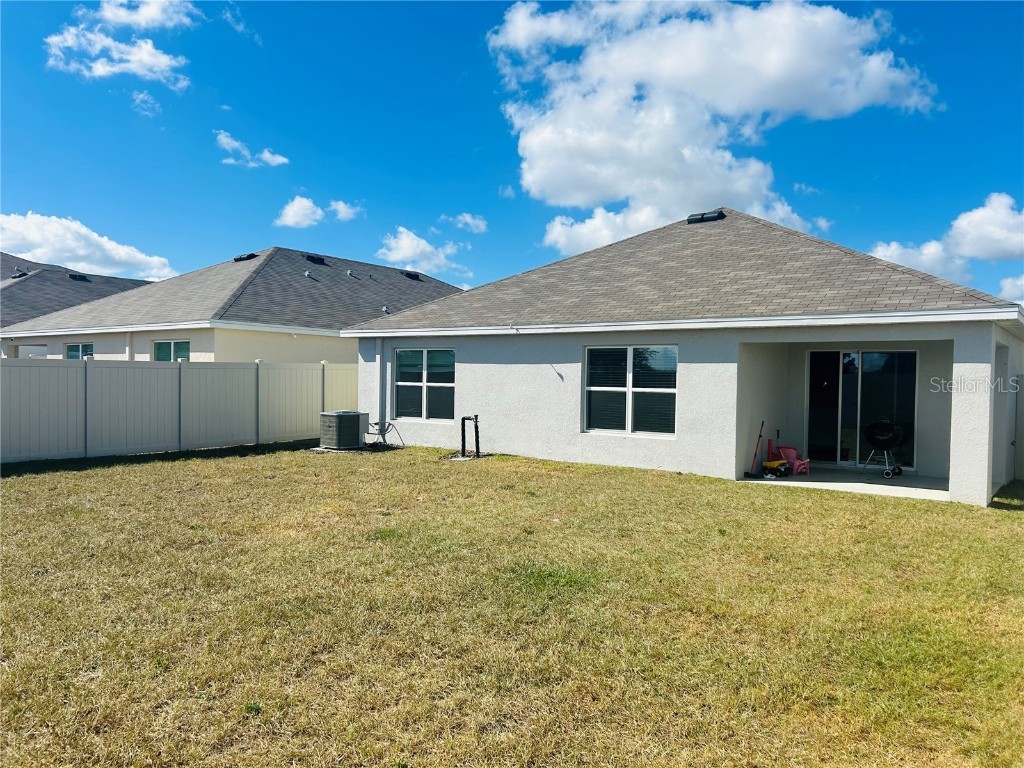 5585 SW 43rd Court Ocala FL 34474 OM685673 image4