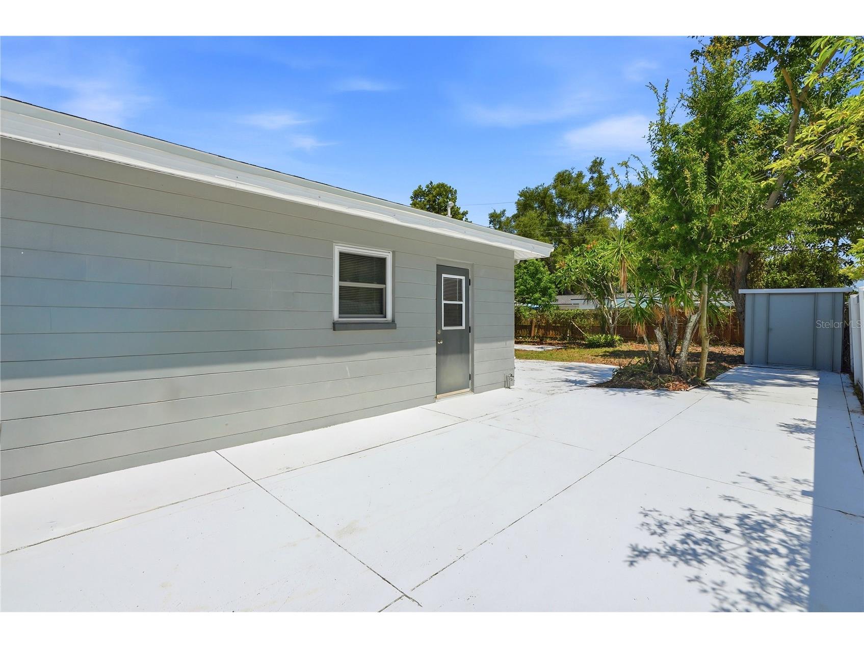 5586 30th Avenue N Saint Petersburg FL 33710 TB8518396 image27