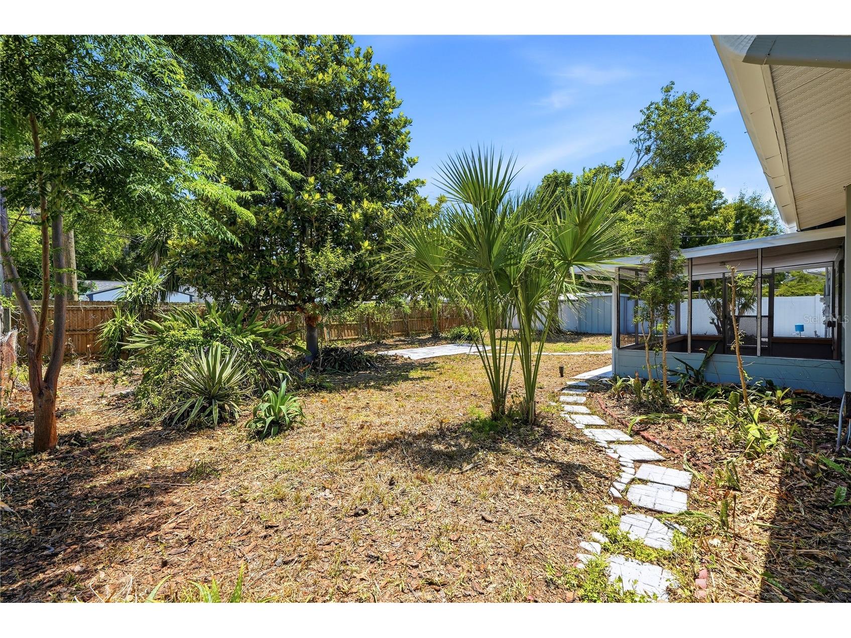 5586 30th Avenue N Saint Petersburg FL 33710 TB8518396 image30